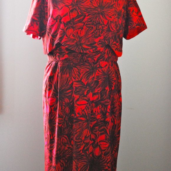 Red floral cocktail dress w/ scalloped detail L/XL - Picture 4 of 9